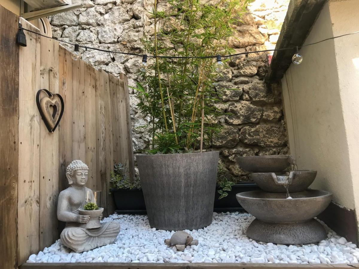 شقة Le Patio De Provence En Avignon - Hypercentre, Clim, Wifi, Calme المظهر الخارجي الصورة